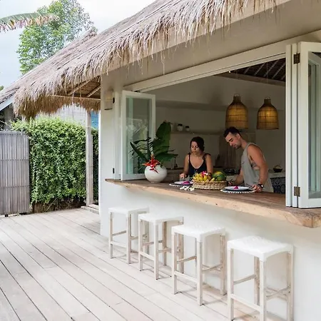 Villa Sari Nusa Lembongan - Three Bedroom Villa