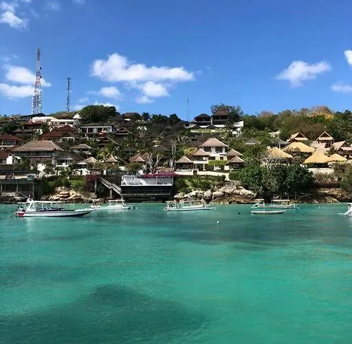 Villa Sari - Three Bedroom Nusa Lembongan (Bali)