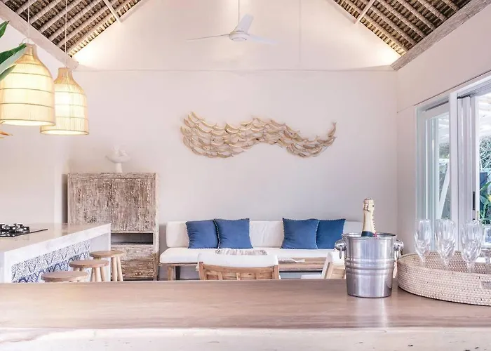Villa Sari - Three Bedroom Nusa Lembongan (Bali)