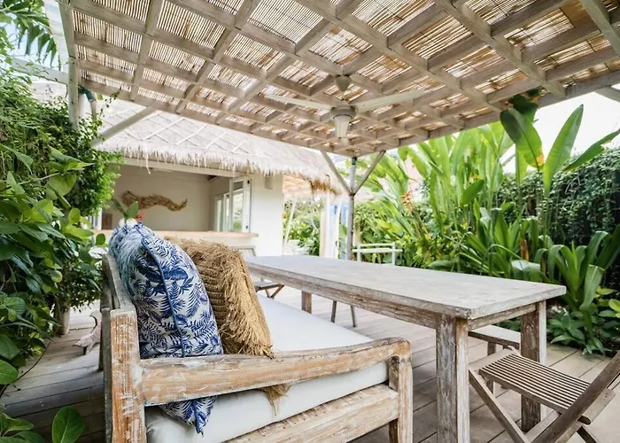 Sari - Three Bedroom Villa