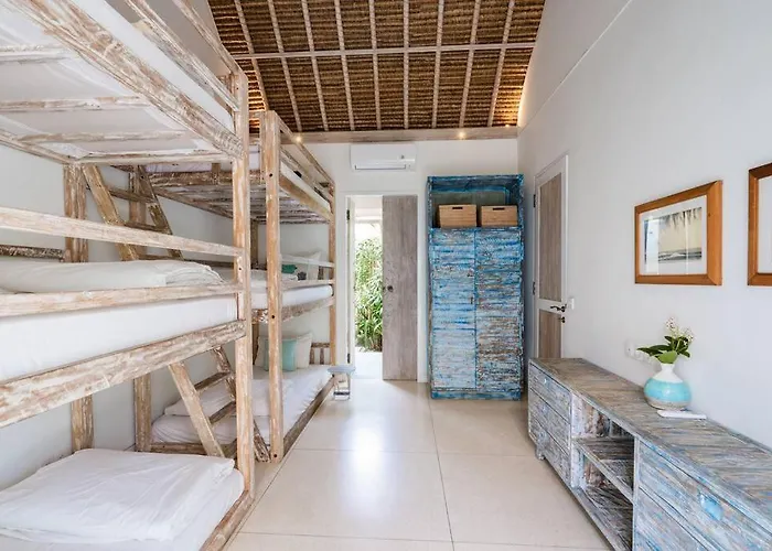 Sari - Three Bedroom Villa *