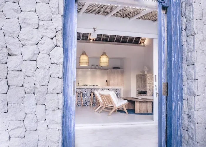 Sari - Three Bedroom